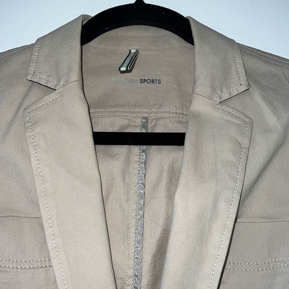 MARCCAIN Clay Single Breasted 2 button closure Lapel Colar Blazer size 8 - Picture 4 of 16